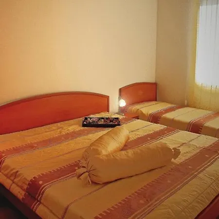 Barco Del Sol Apartments Lägenhet Slăntjev Brjag